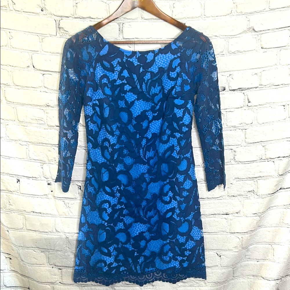 Lilly Pulitzer Blue Lace Long Sleeve Dress Size 4 Excellent Condition